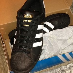 Adidas Shoed